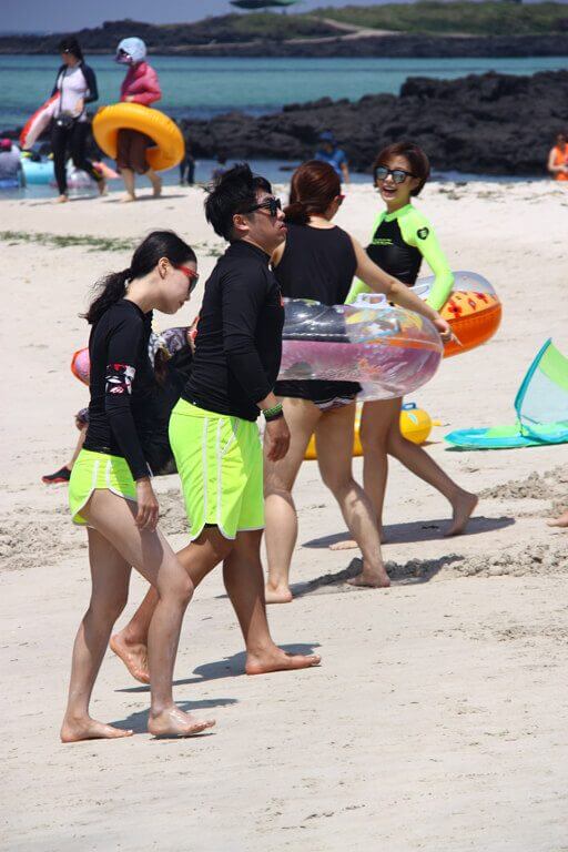 Gimnyeong Beach Twins