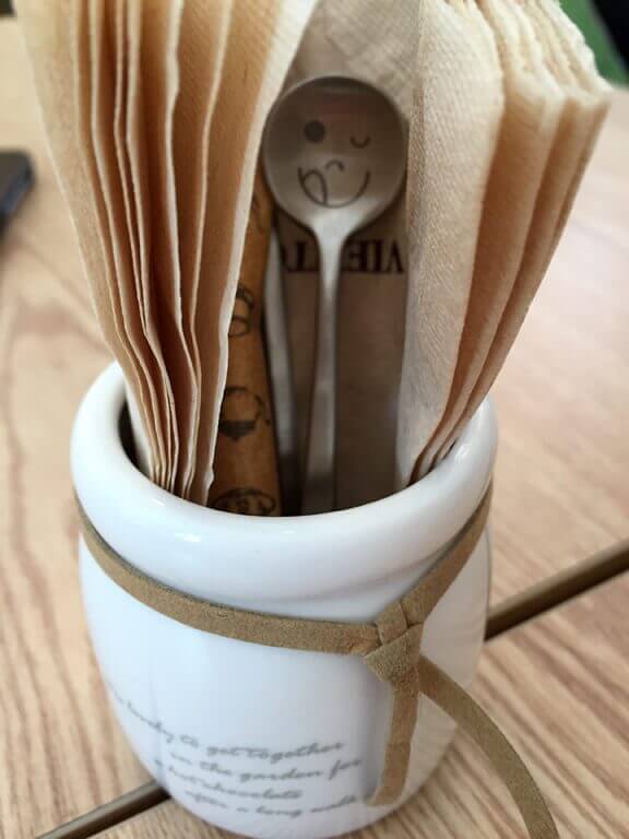 Cafe Peek-a-Boo Spoon