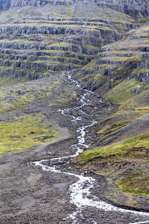 Iceland Mountains & Streams