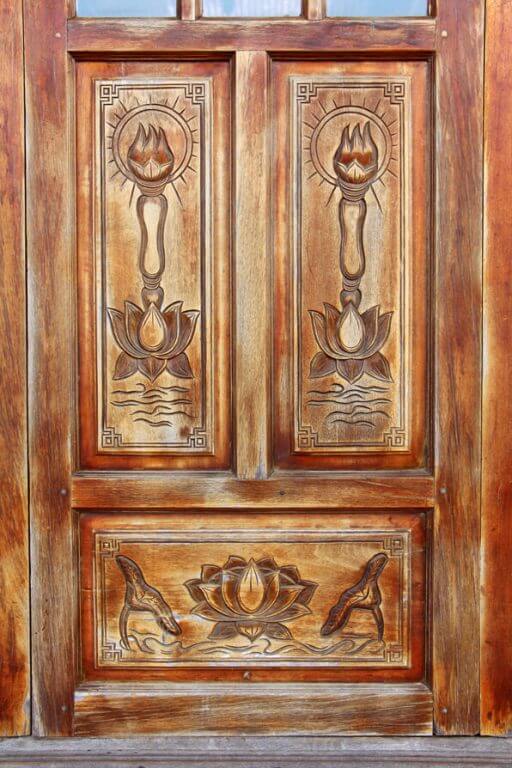 Vietnam Wooden Door Decoration