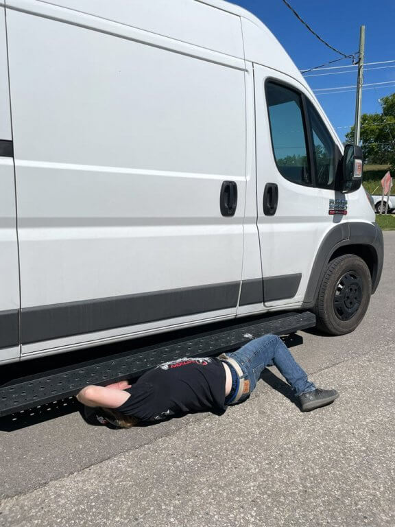 TwTMc Van Repairs on Betty White for side step