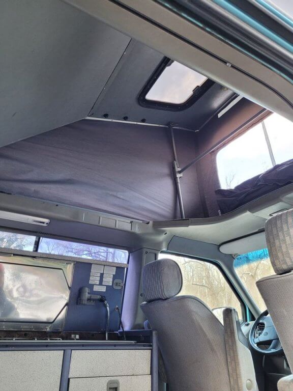 1993 Volkswagen Campervan on Facebook Marketplace