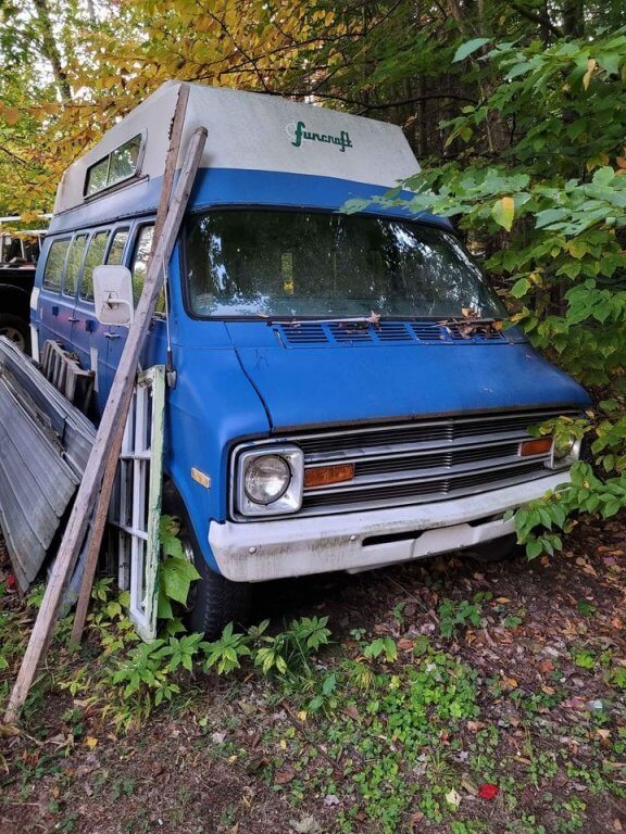 Blue Funcraft van on Marketplace