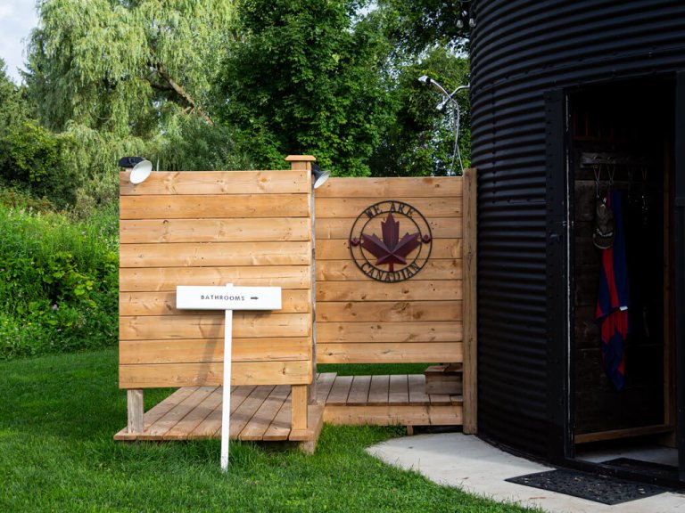 Meanwhile Blueberry Farm Outdoor Shower