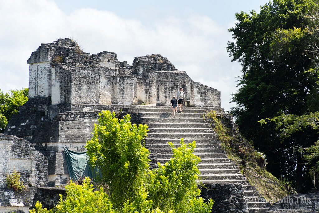 Lucie & Oli in Tikal