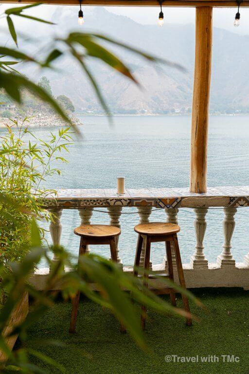Lake Atitlán - Lakeview Seat in Sababa Bakery in San Pedro