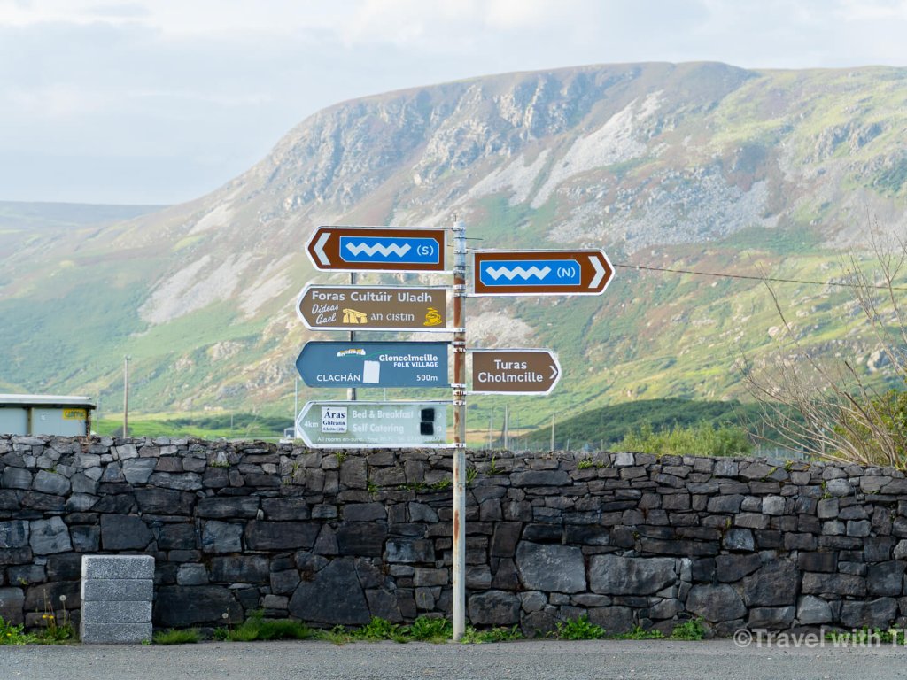 This Way to Oideas Gael in County Donegal Ireland