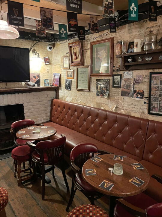 Clancy's - Trad Session Seating